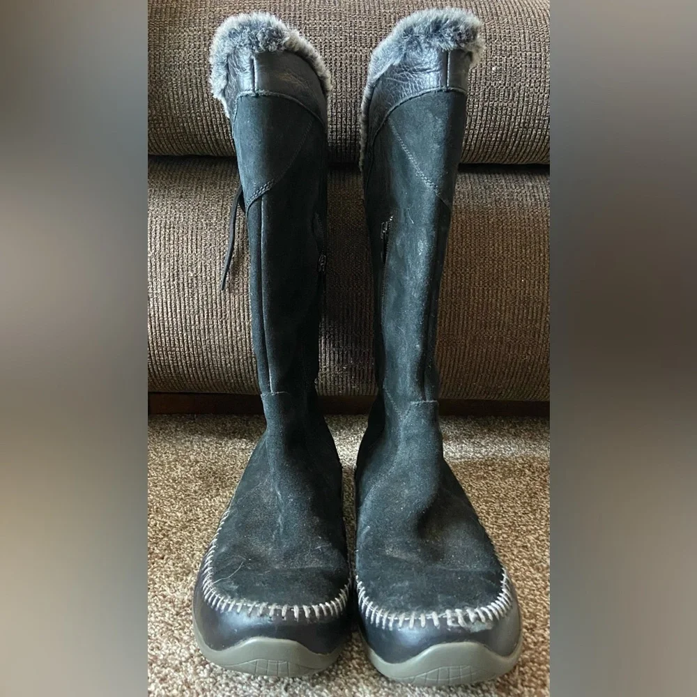 The North Face Primaloft Womens Waterproof Walking Boots Size 8.5